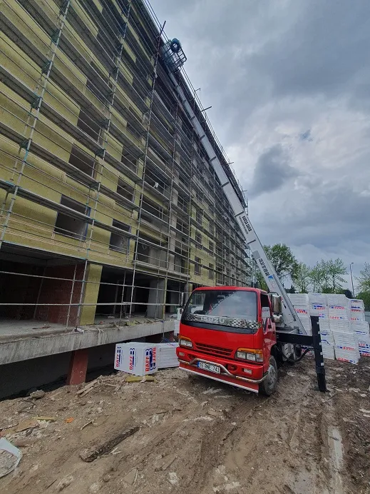 Bursa inşaat yük asansörü kiralama ve malzeme taşıma